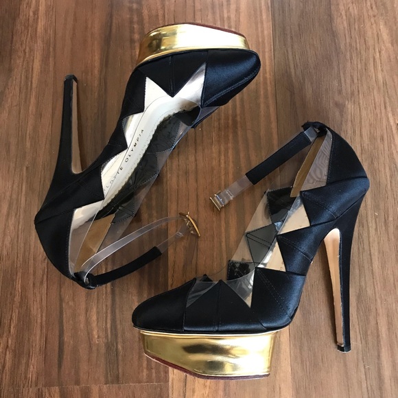 Black satin “Origami” pumps with platform US5/EU35 - Picture 2 of 13